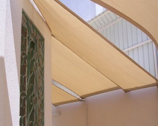 سواتر جدران قماش